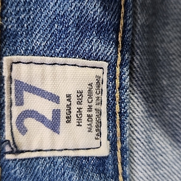 We The Free Women's Regular Distressed High Rise Blue Distressed Jeans Size 27 - Picture 3 of 8